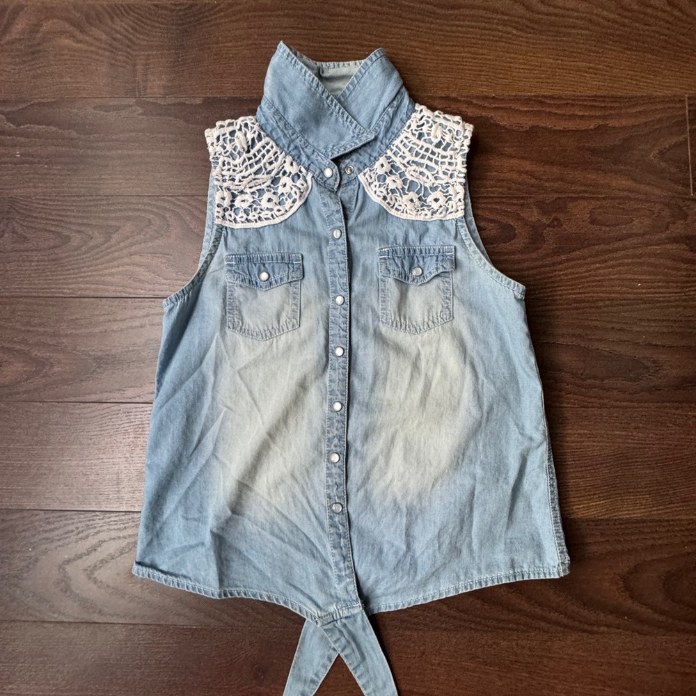 Jeans top